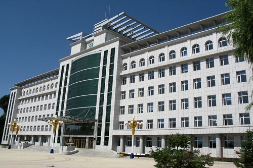 重庆医科大学护理学院宿舍是几人间