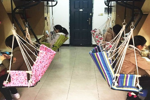 贵州省毕节市卫生学校寝室是几人间