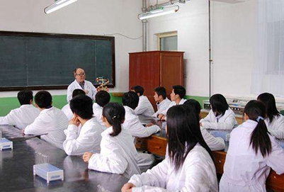 福建省福清卫生学校2022年有哪些专业
